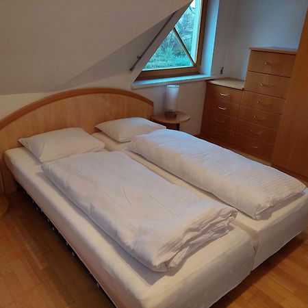 Ferienhaus Bei Der Sonnentherme Locsmánd Kültér fotó